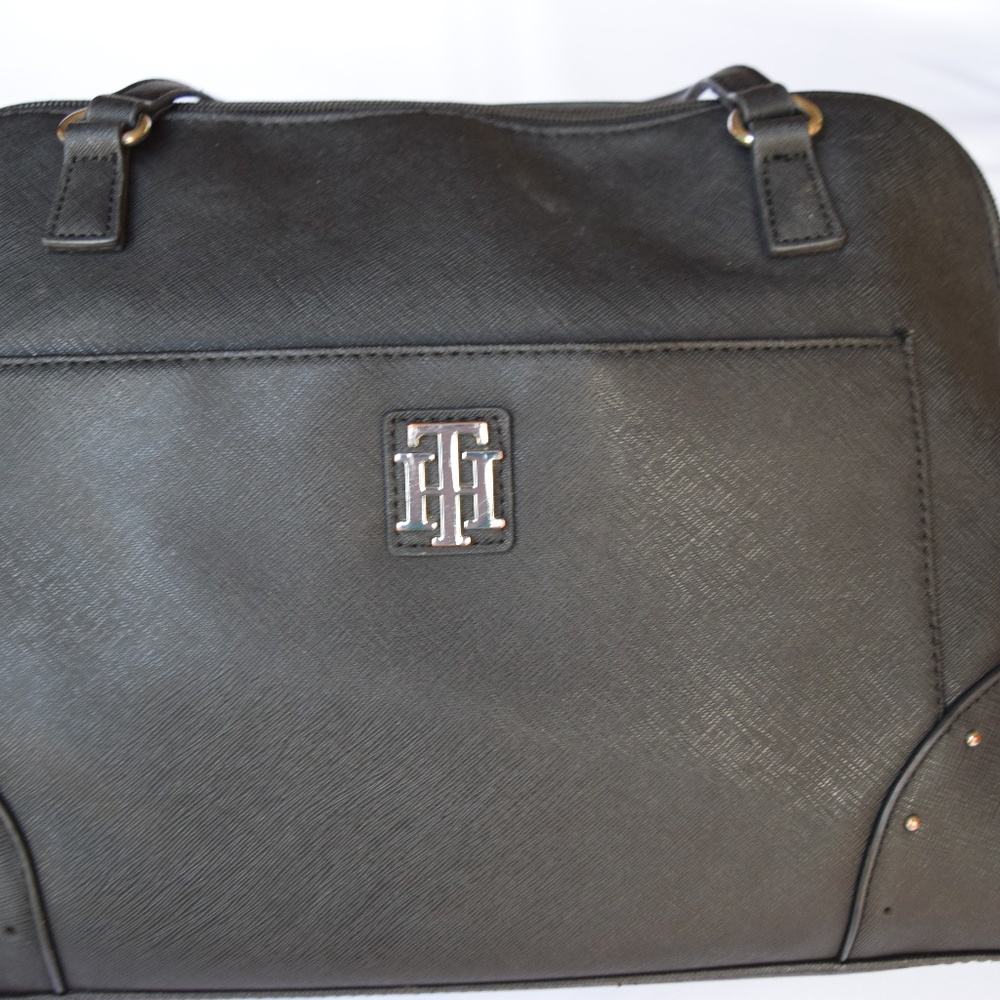 Tommy Hilfiger Black Zipped Bag